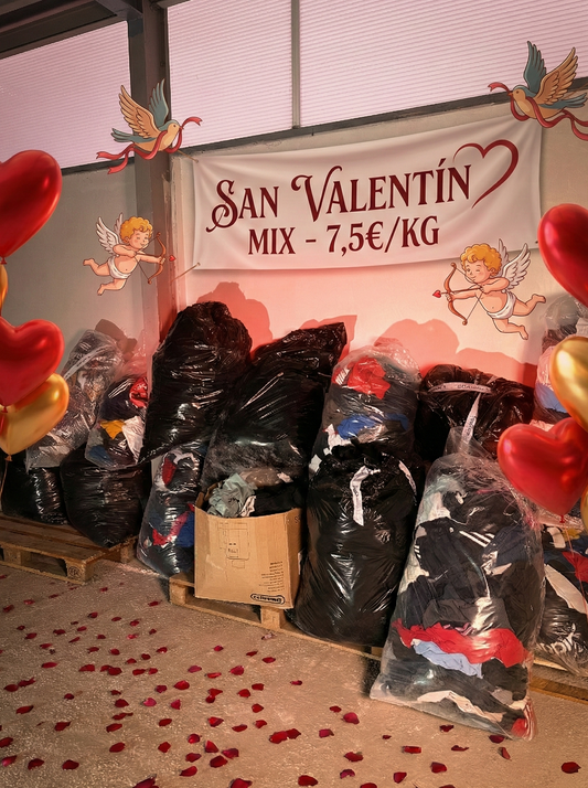 💘 SAN VALENTÍN MIX | Ropa Vintage al Kilo (7,50€/kg) - Edición Limitada